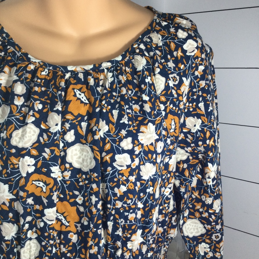 Universal thread blouse - Picture 3 of 6